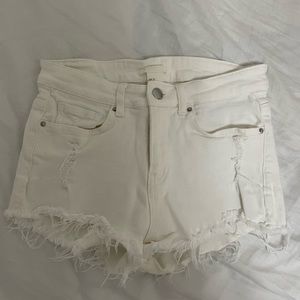 H&M white shorts